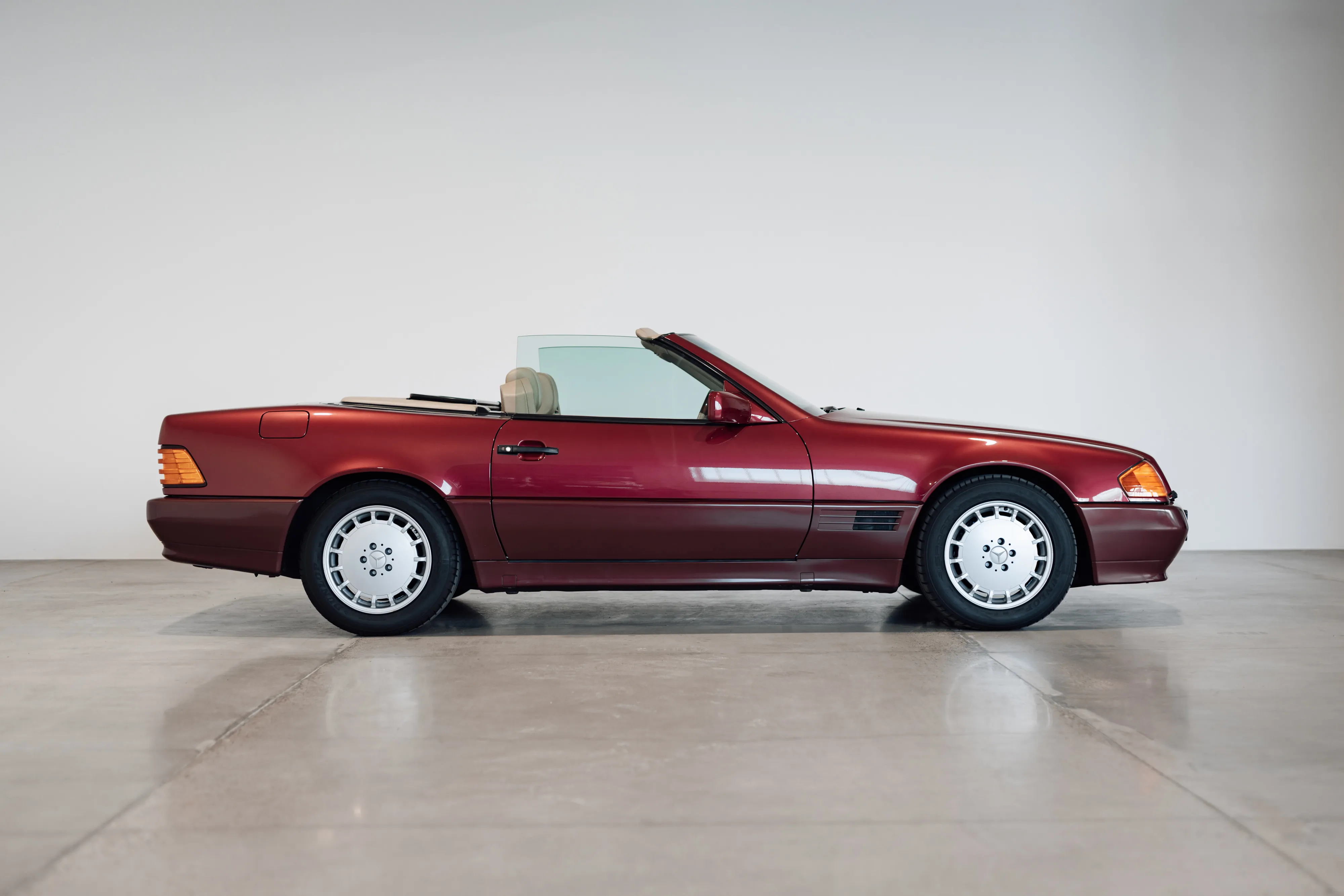 MB SL600